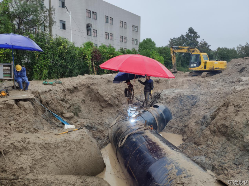 风雨兼程，，，，，只为保供水稳民生——情形投资公司圆满完成DN1600原水管割接使命-项目治理-杭州萧山水务投资生长有限公司