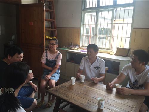 “两学一做”见行动  结对助学献爱心 - 党建园地 - 杭州萧山情形集团有限公司