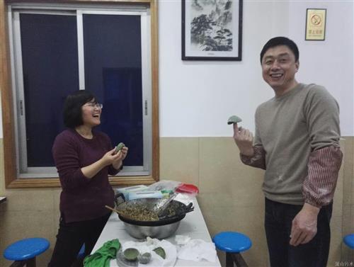 小小清明饺，，，，，，浓浓节日情 - 77779193永利官网新闻 - 杭州萧山情形集团有限公司