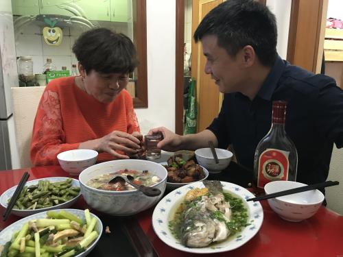 念亲恩，，，传家风&#65073;任岁月流转，，，唯爱稳固 - 党建园地 - 杭州萧山情形集团有限公司