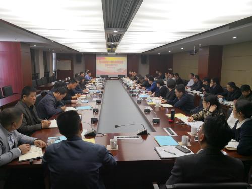 集团召开下层党组织规范化建设推进会 暨党支部书记培训事情聚会 - 党建园地 - 杭州萧山情形集团有限公司