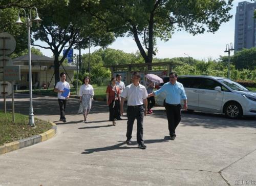 漂亮情形举行时 打好情形卫生整治牢靠战 - 77779193永利官网新闻 - 杭州萧山情形集团有限公司