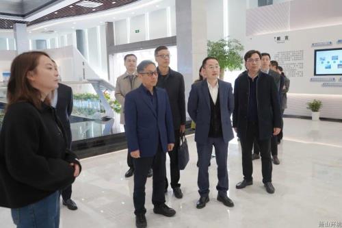 区人大常委会副主任魏大庆调研未来总部社区项目建设情形 - 77779193永利官网新闻 - 杭州萧山情形集团有限公司