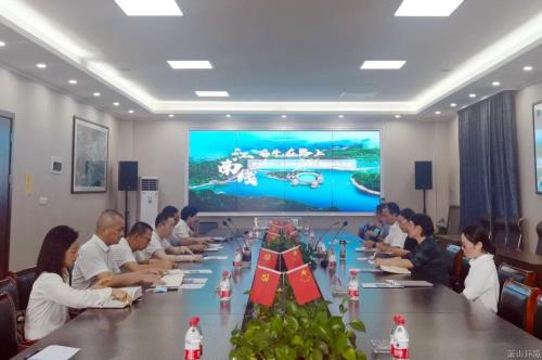 区人大常委会副主任李国梅一行走访调研杭州市第二水源输水通道工程江南线 - 77779193永利官网新闻 - 杭州萧山情形集团有限公司